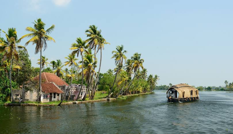 kerala houseboat